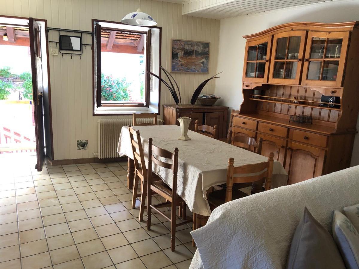 Appartement Dans La Vieille Ville, En Face Du Chateau Annecy Kültér fotó