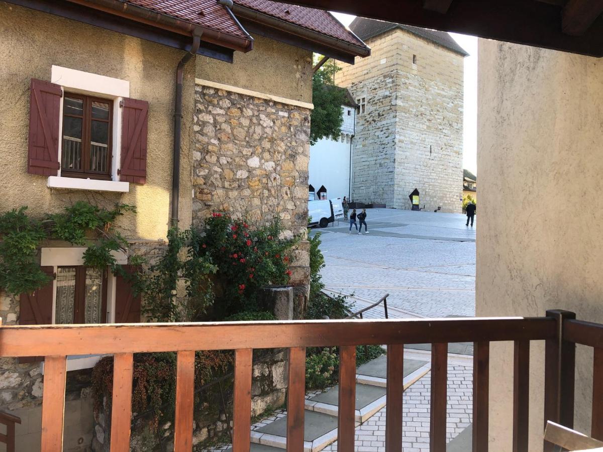 Appartement Dans La Vieille Ville, En Face Du Chateau Annecy Kültér fotó